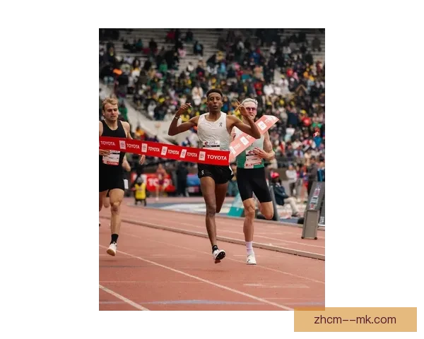 田大然苏超赛场展现惊人速度引领进攻新潮流创造极致突破表现